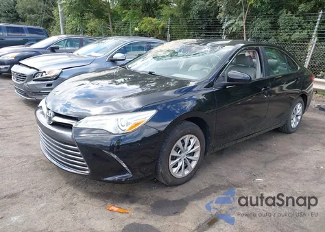 2016 Toyota Camry Le z USA, uszkodzony, nr VIN 4T4BF1FK5GR554466